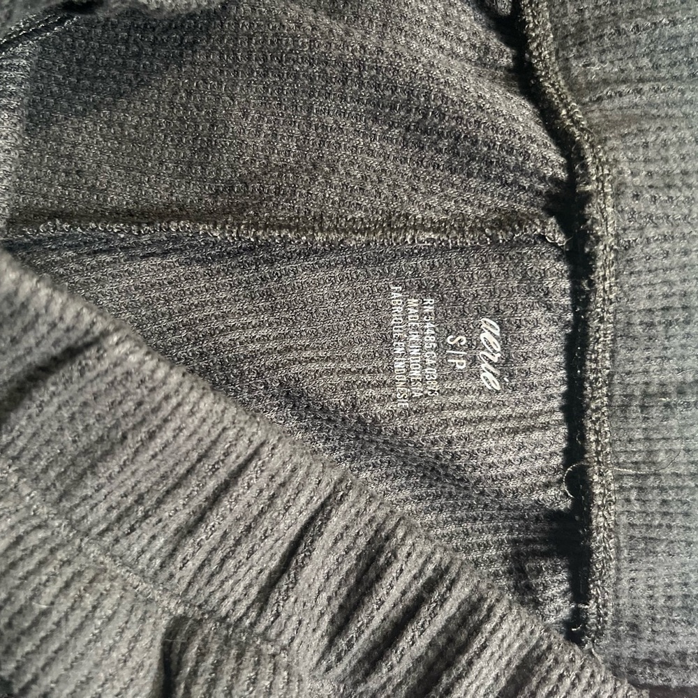 Aerie Dark Gray Waffle Knit Pants - Picture 4 of 5